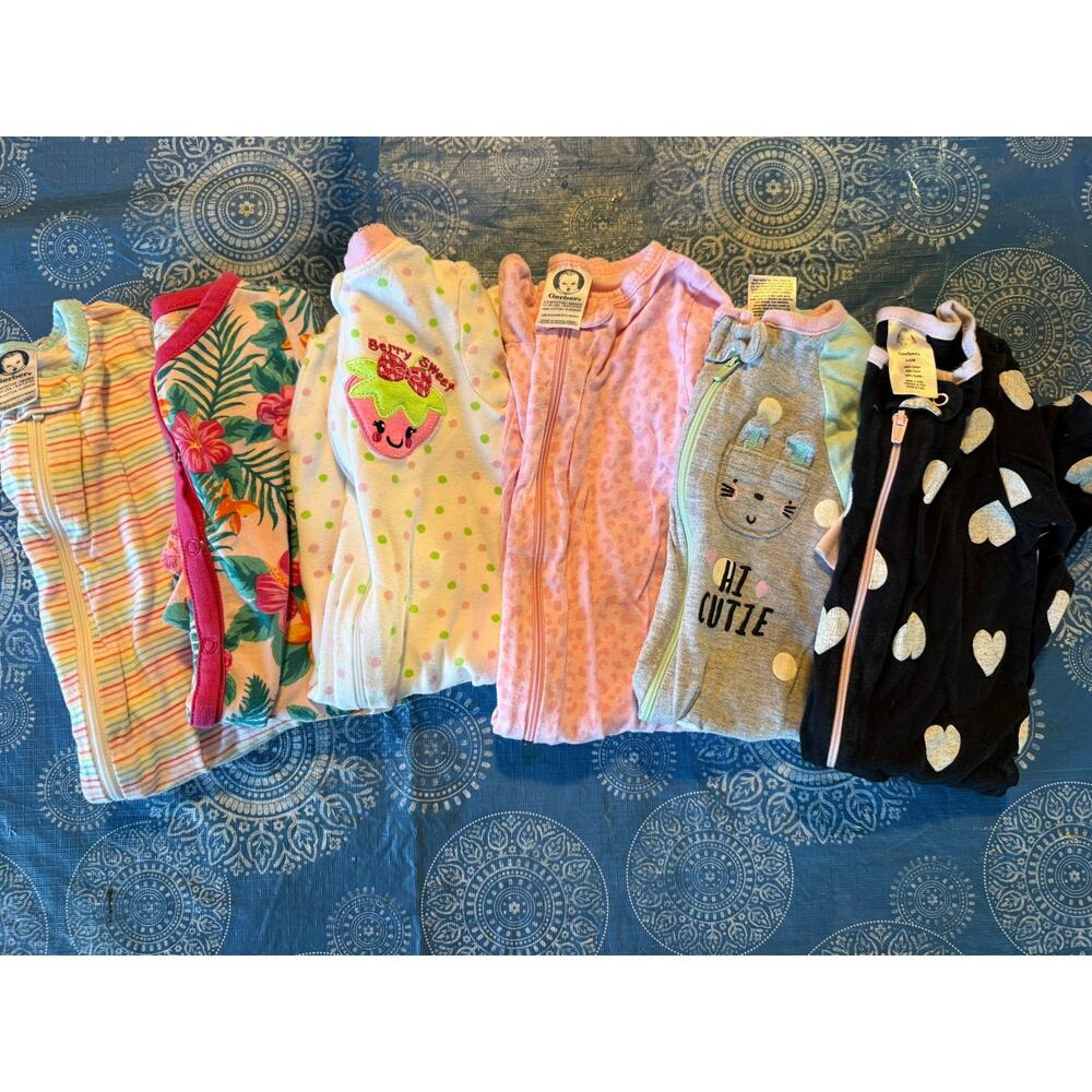 LOT of 6 Pc Baby Girls Sleepers #GRL, size 3 mos, All Season Sleepers